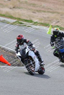 media/Mar-05-2023-TrackXperience (Sun) [[a95d40e56a]]/Group 2/session 2 turn 4/